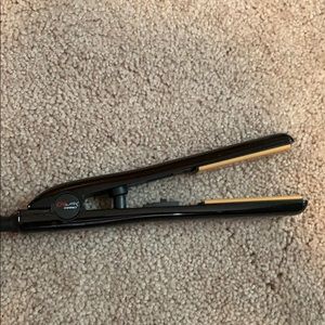 CHI air compact flat iron